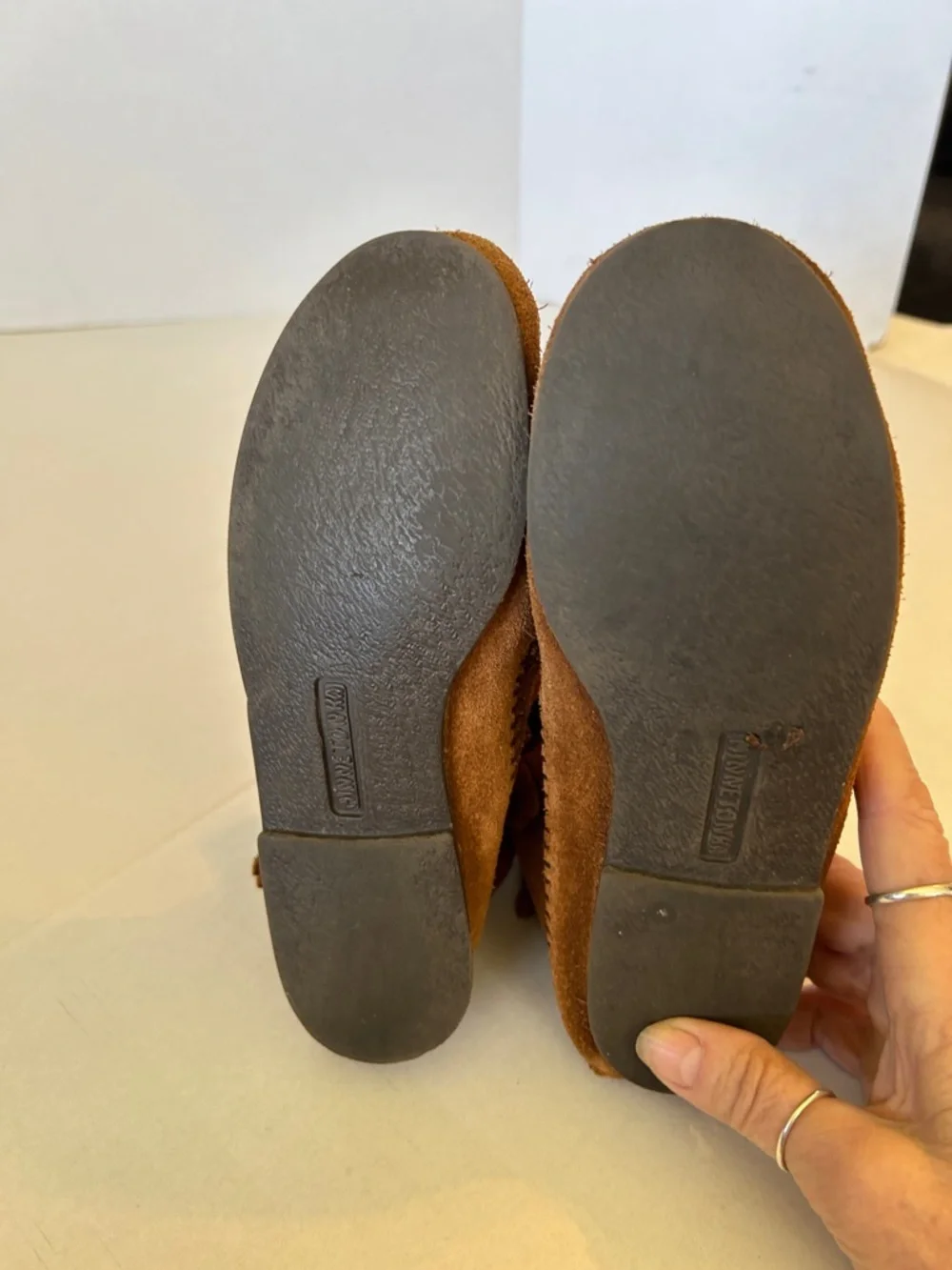 MINNETONKA FRINT MOC LEATHER BACK ZIP ANKLE BOOTS SIZE 2